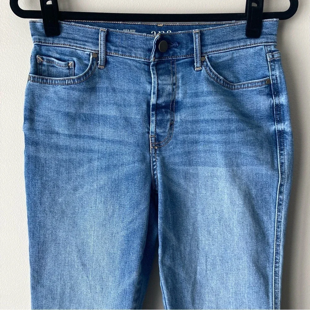a.n.a‎ High Rise Straight Leg Adaptive Jeans Medium Wash Raw Hem Blue Size 4